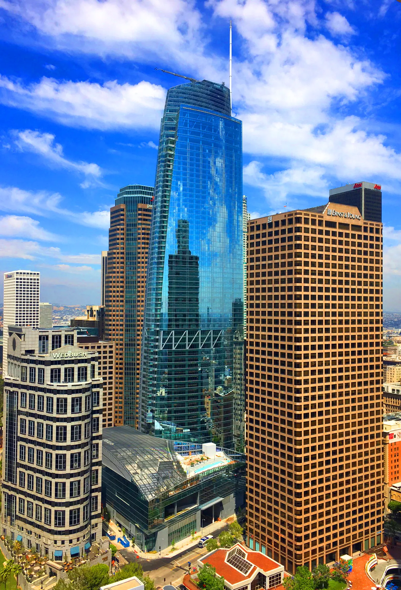 Wilshire Grand Center