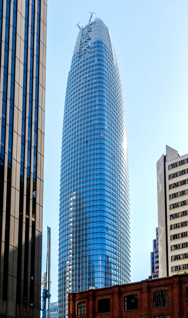 SALESFORCE TOWER